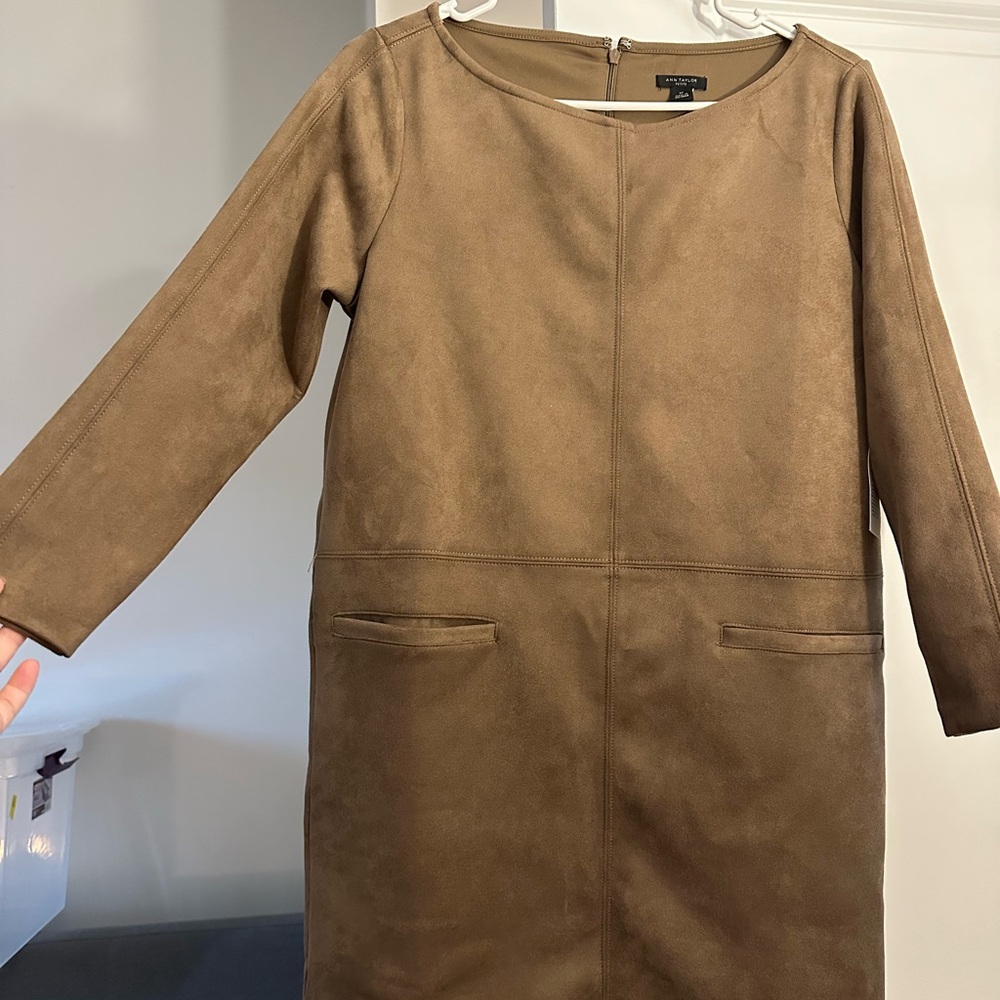 Ann Taylor Classic Brown Dress